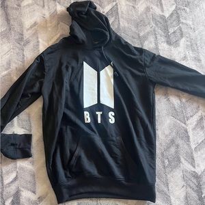 Korean band BTS hoodie Jung Kook 97 women size S excellent condition